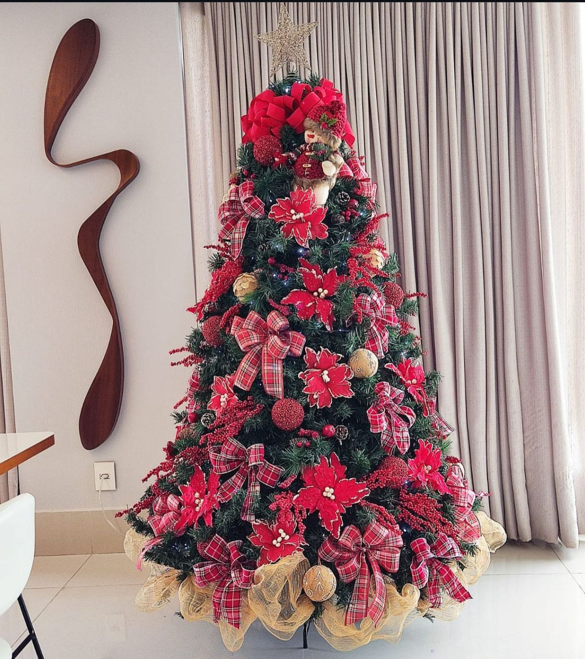 Árvore de Natal Decorada 360º Flowers - 2,30 Metros